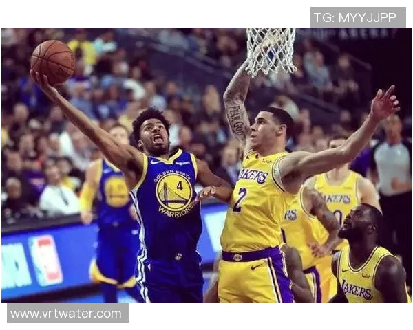 勇士与快船精彩对决回顾1月29日全场比赛亮点与分析